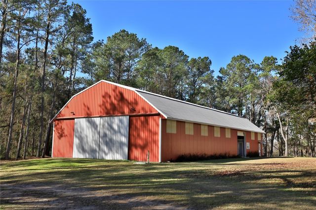 15551 NW HIGHWAY 225, Reddick, FL 32686