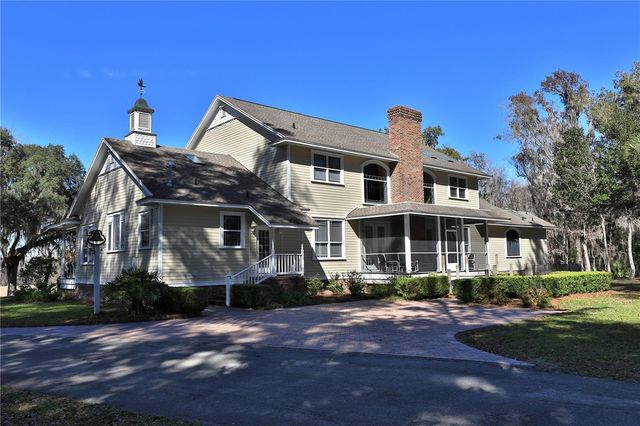 15551 NW HIGHWAY 225, Reddick, FL 32686