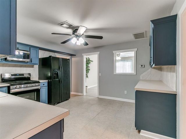 305 SE 1st Street, Tuttle, OK 73089