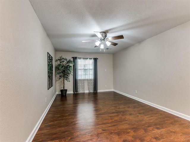 305 SE 1st Street, Tuttle, OK 73089