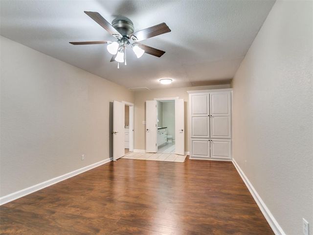 305 SE 1st Street, Tuttle, OK 73089