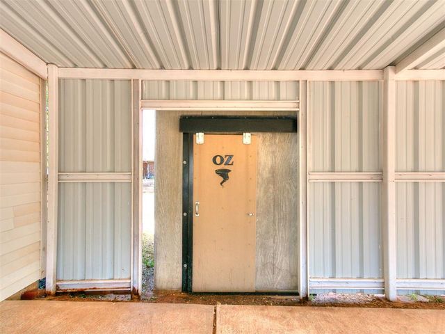 305 SE 1st Street, Tuttle, OK 73089