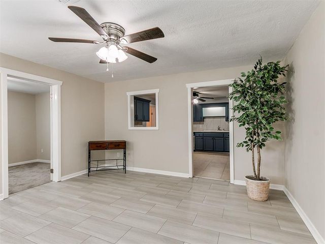 305 SE 1st Street, Tuttle, OK 73089
