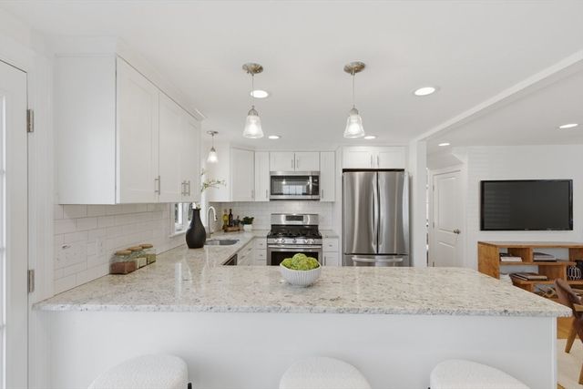 54 Union Street, Natick, MA 01760