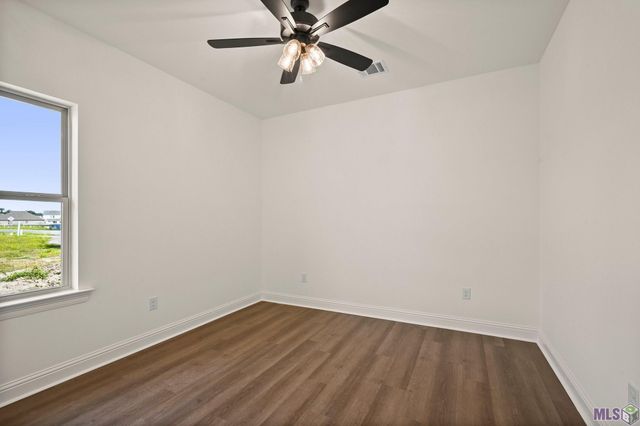 3247 Creekmere Ln, Baton Rouge, LA 70810