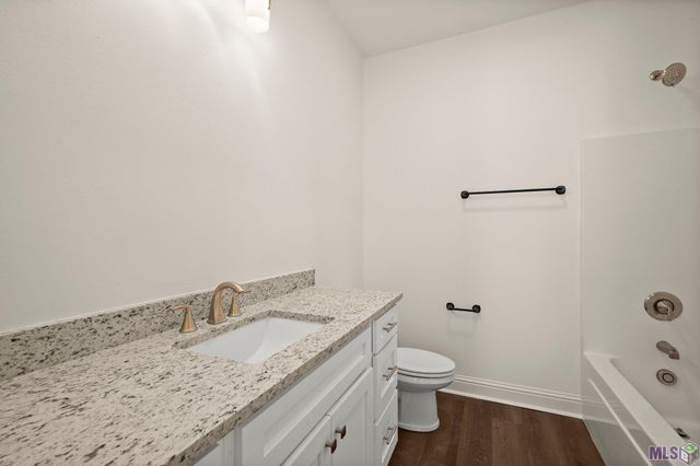 3247 Creekmere Ln, Baton Rouge, LA 70810