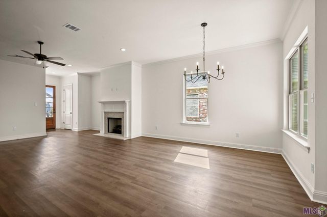 3247 Creekmere Ln, Baton Rouge, LA 70810