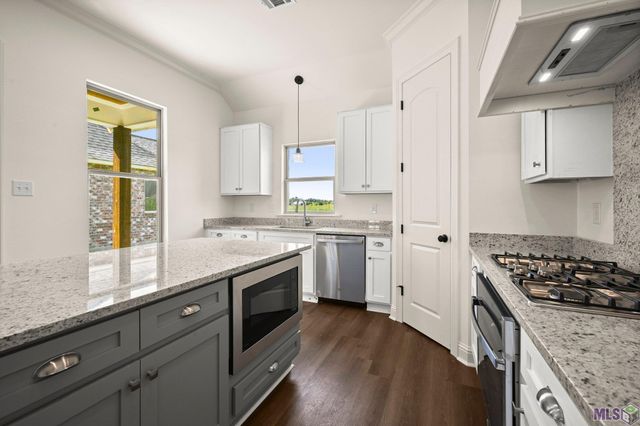 3247 Creekmere Ln, Baton Rouge, LA 70810