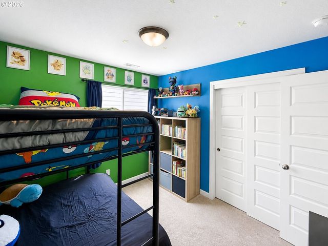 190 KINDRE St, St Helens, OR 97051