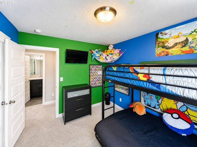 190 KINDRE St, St Helens, OR 97051