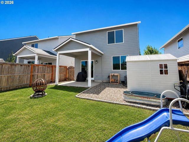 190 KINDRE St, St Helens, OR 97051
