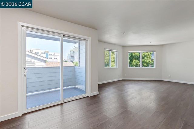6400 Christie Ave 2221, Emeryville, CA 94608