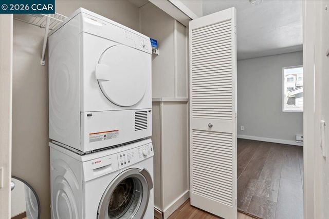 6400 Christie Ave 2221, Emeryville, CA 94608