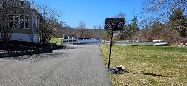 167 Vinegar Hill Road, Pine Bush, NY 12566