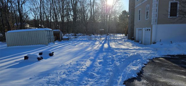 167 Vinegar Hill Road, Pine Bush, NY 12566