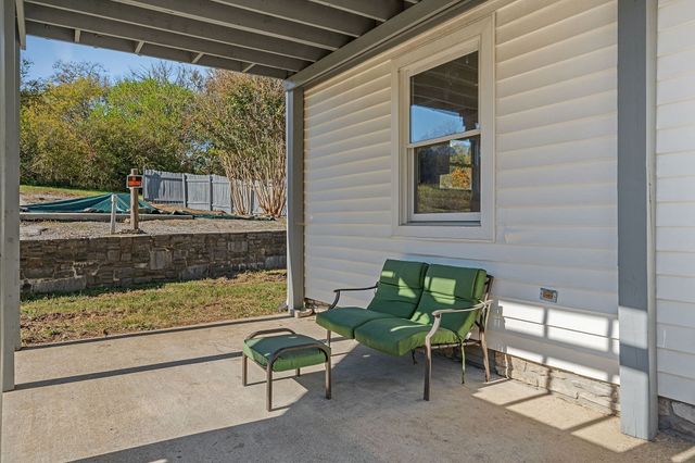 584 Lancaster Hwy, Hickman, TN 38567