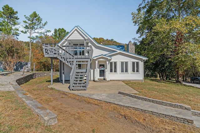 584 Lancaster Hwy, Hickman, TN 38567