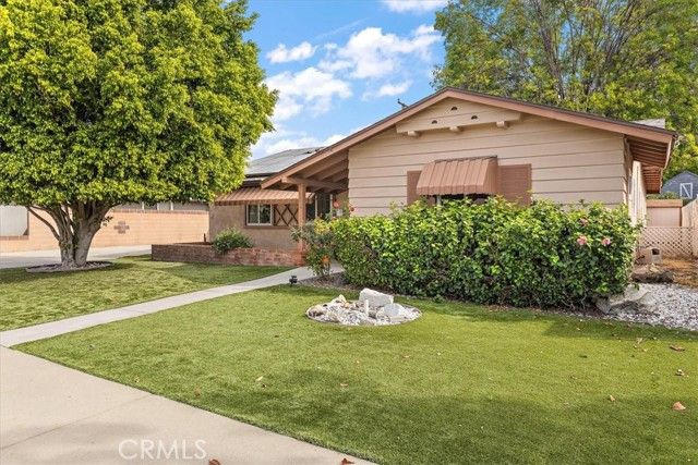 566 S Hepner, Covina, CA 91723