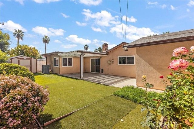 566 S Hepner, Covina, CA 91723