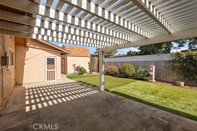 566 S Hepner, Covina, CA 91723