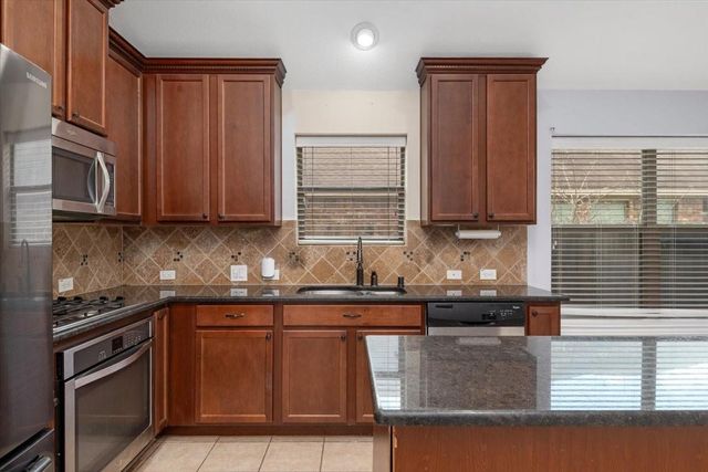 11619 Beckton Cypress Drive, Tomball, TX 77377
