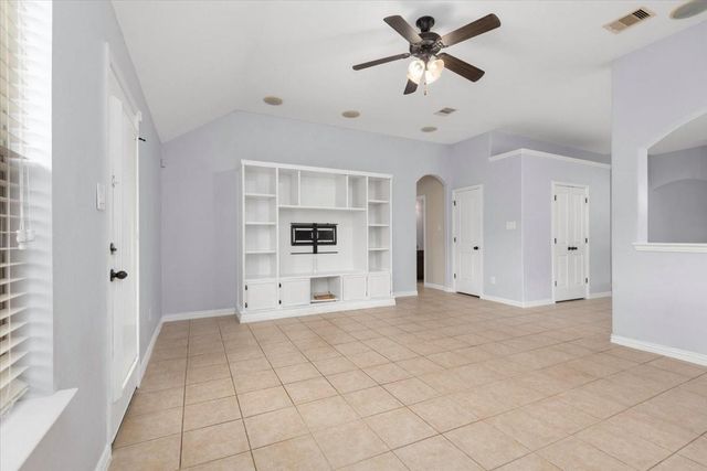 11619 Beckton Cypress Drive, Tomball, TX 77377