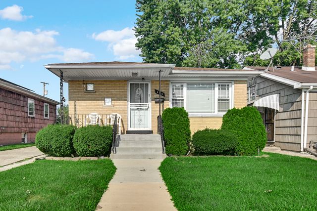 446 Greenbay Avenue, Calumet City, IL 60409