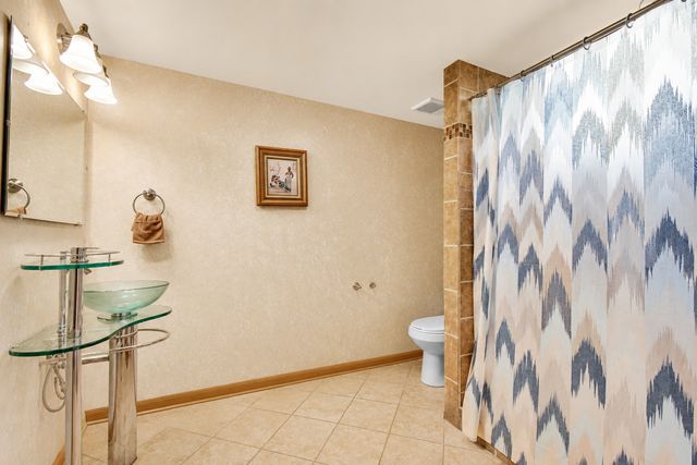 446 Greenbay Avenue, Calumet City, IL 60409