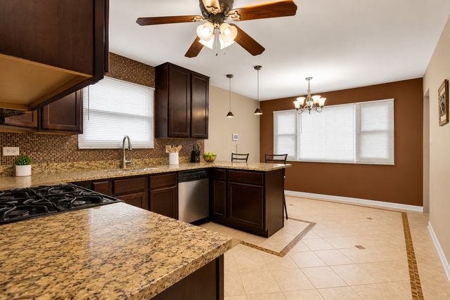 446 Greenbay Avenue, Calumet City, IL 60409