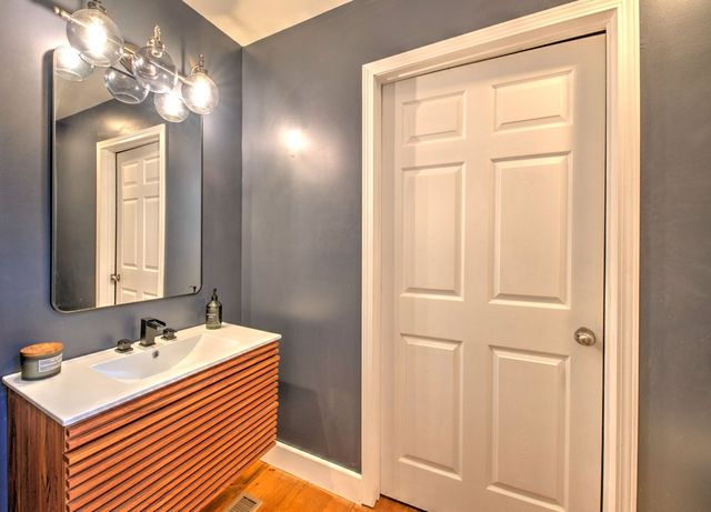 77 Denali Drive, Clayton, GA 30525