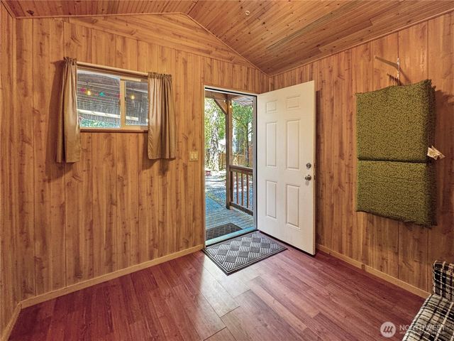 128 1 Jasper Trail, Deming, WA 98244
