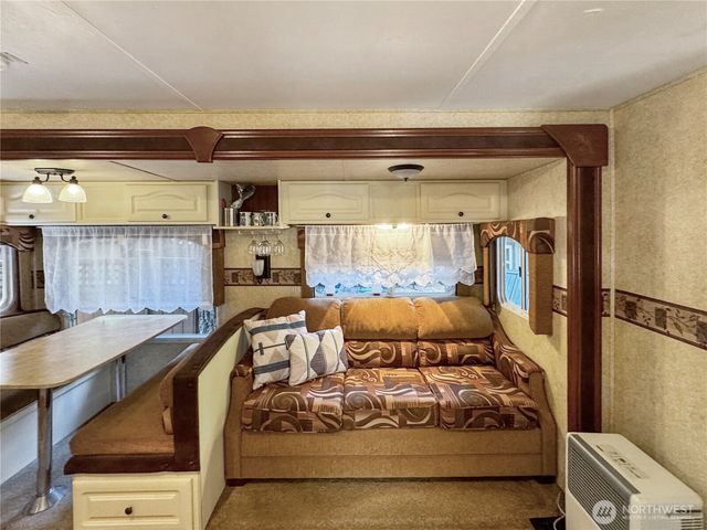 128 1 Jasper Trail, Deming, WA 98244