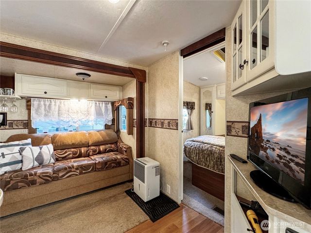 128 1 Jasper Trail, Deming, WA 98244