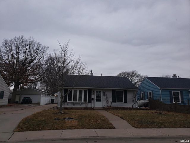 2330 45th Street, Rock Island, IL 61201