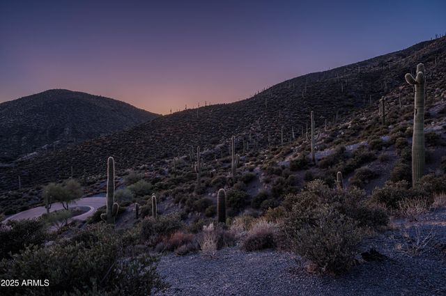 9108 E GRAPEVINE PASS Pass 338, Scottsdale, AZ 85262