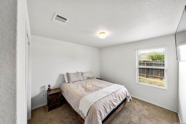 32141 Giant Oak, Bulverde, TX 78163