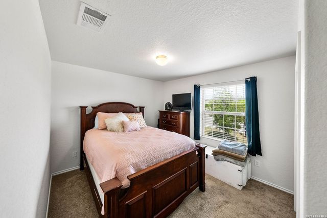 32141 Giant Oak, Bulverde, TX 78163