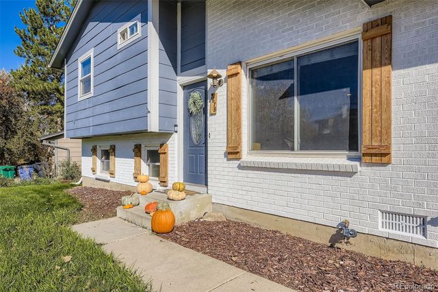 3678 S Newland Street, Denver, CO 80235