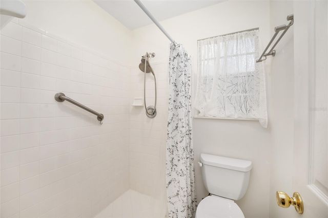 1047 NW 41ST DRIVE, Gainesville, FL 32605