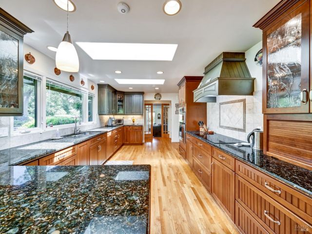 6410 Bennett Valley Rd, Santa Rosa, CA 95404