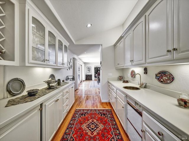 6410 Bennett Valley Rd, Santa Rosa, CA 95404