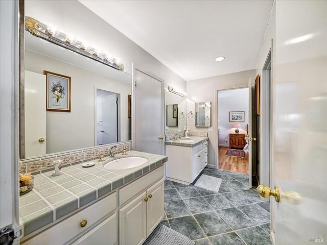 6410 Bennett Valley Rd, Santa Rosa, CA 95404