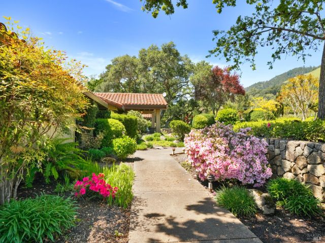 6410 Bennett Valley Rd, Santa Rosa, CA 95404