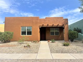 10369 E Roylstons Lane, Tucson, AZ 85747