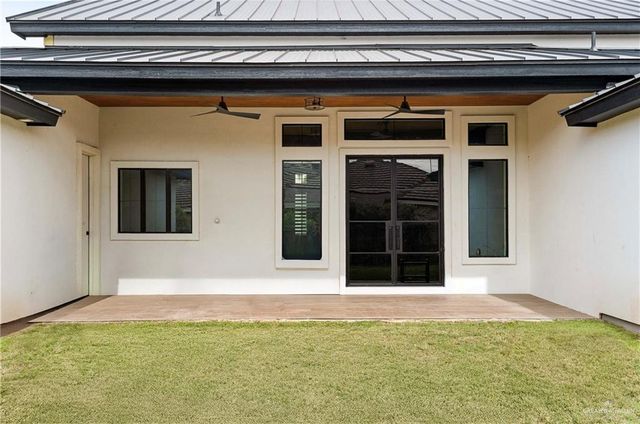 2604 Cottonwood Street, Mission, TX 78574