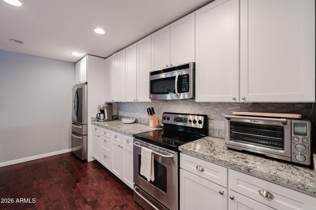 410 W FLOWER Street, Phoenix, AZ 85013