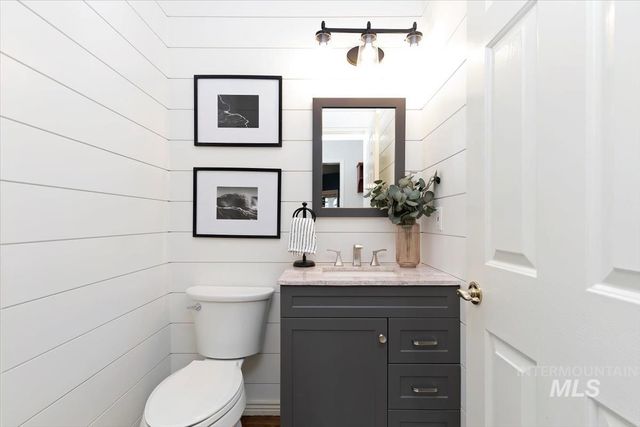 1877 S Rustic Mill Pl, Boise, ID 83709