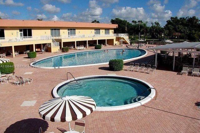 15500 Lakes Of Delray Blvd 207, Delray Beach, FL 33484