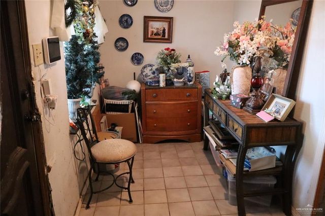 306 E Martin Avenue, Rio Grande City, TX 78582