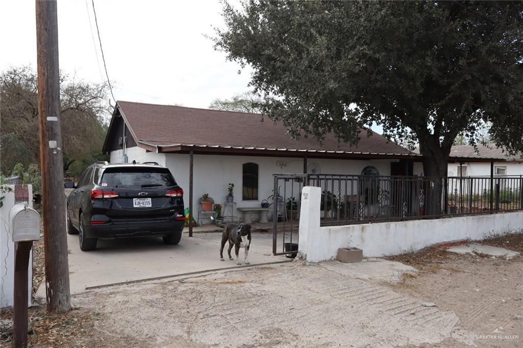 306 E Martin Avenue, Rio Grande City, TX 78582